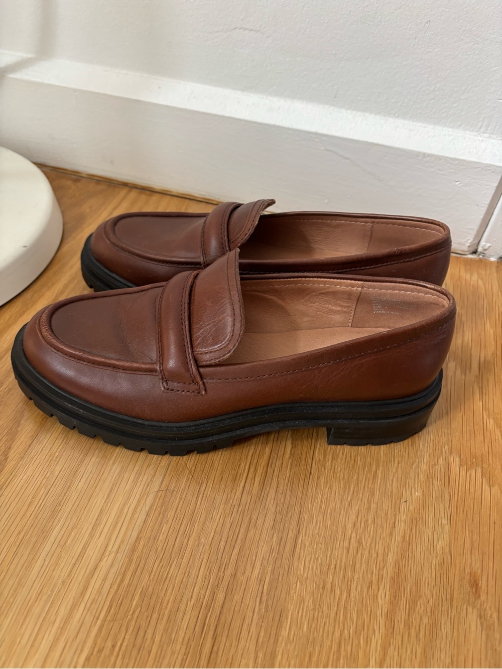 Madewell Classic Brown Leather Loafers - Picture 4 of 7